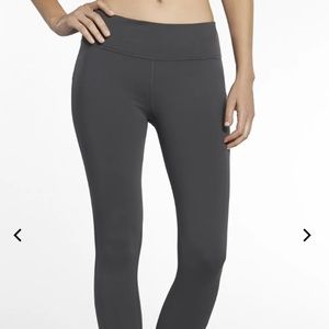 Fabletics Gray Salar Solid PowerHold Capri Legging
